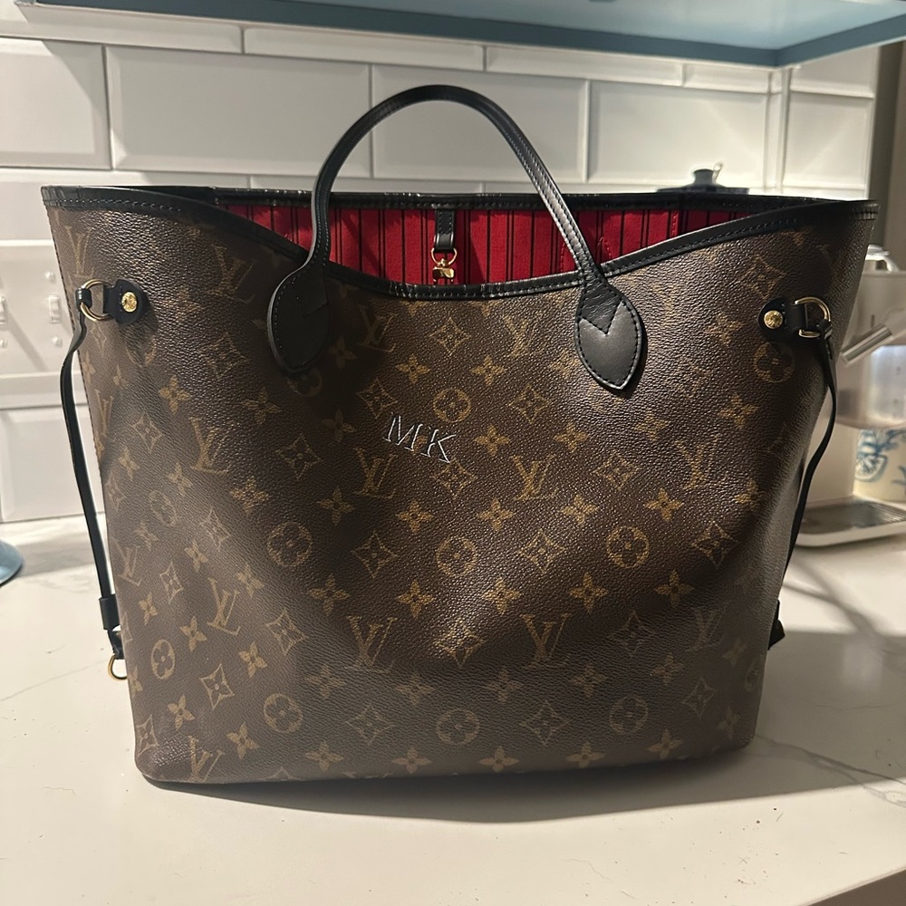 RARE Louis Vuitton World Tour Collection Neverfull